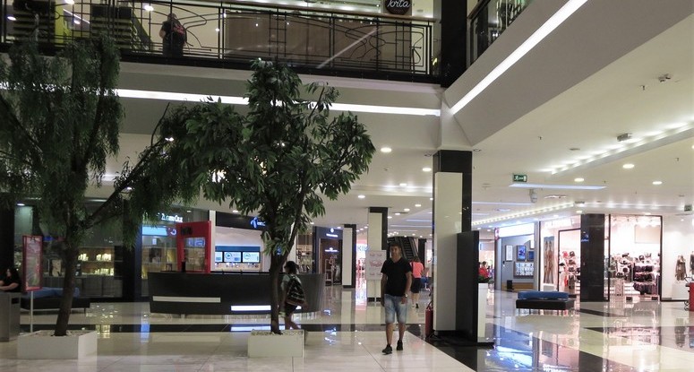 Stadion, the third modern shopping center