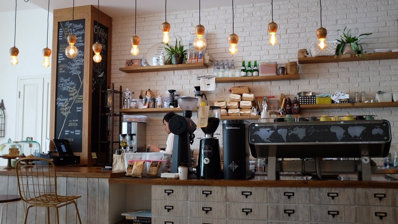 Food services & drinks