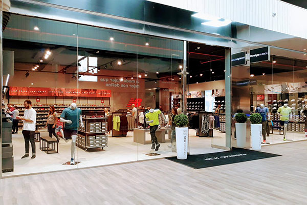New Balance its largest outlet store in Iberia at San Sebastian de los Reyes Style Outlets in Madrid -