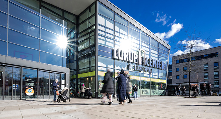 Estée Lauder opens distribution center in Greater Zurich