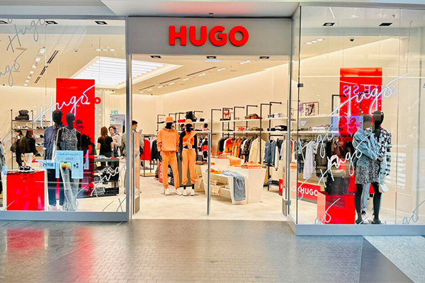 HUGO opens at Złote Tarasy shopping center. /// credit: Cushman & Wakefield