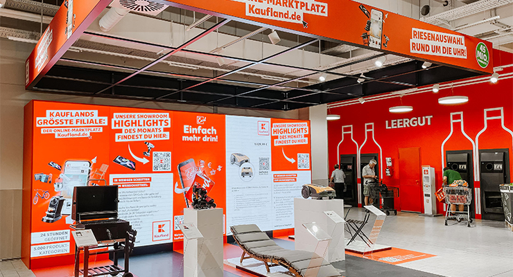 Showroom in Kaufland, Düsseldorf /// credit: Kaufland