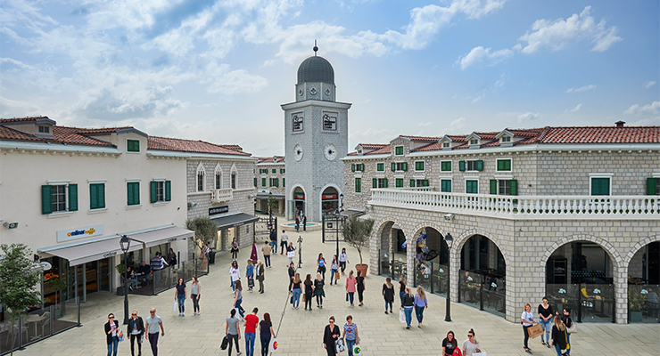 Designer Outlet Croatia, Zagreb /// credit: ROS Retail Outlet Shopping