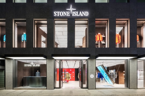 credit:stone island