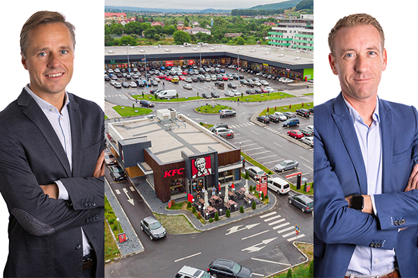 Axel Despriet (left), Bistrita Retail Rark, Romania (center), and Bart Rabaey (right) /// credit: Mitiska REIM