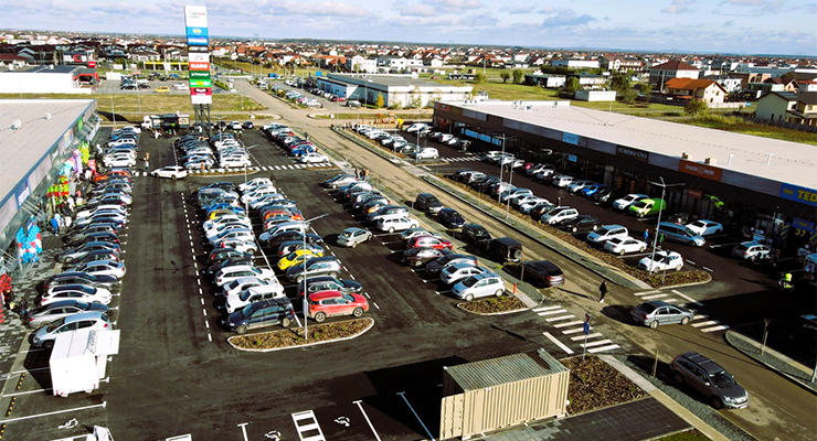 Scallier´s new retail park is located in Mosnita, Romania. /// credit: BCRG