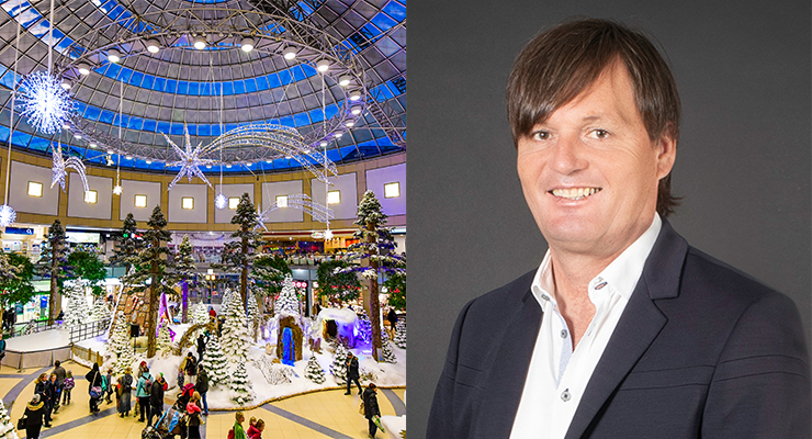 Festive Decoration at Allee-Center Leipzig, Germany (left), Thomas Mark, President of MK Illumination (right) /// credit: MK Illumination