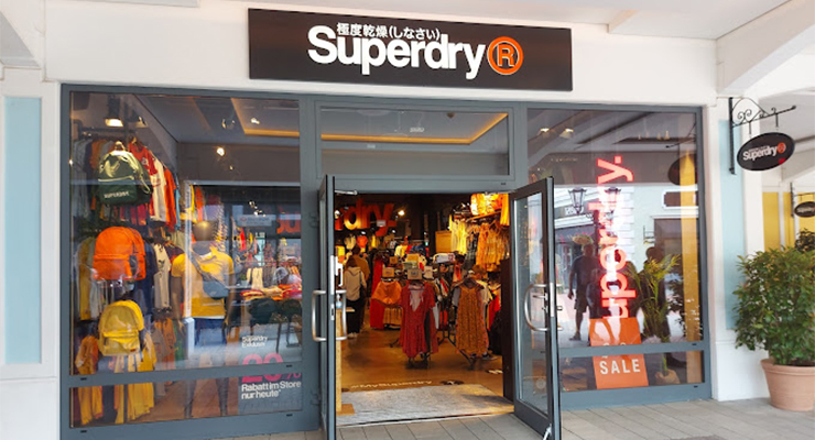 Superdry at Deisgner Outlet Parndorf. /// credit: Designer Outlet Parndorf