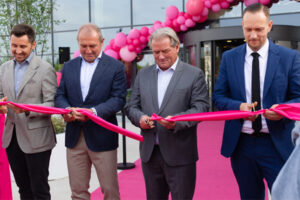From left to right: Krzysztof Gaczorek, CEO of KG Group; Marek Koźmiński, Co-Founder of KG Group; Thomas Reichenauer, Co-Founder & Managing Director of ROS Retail Outlet Shopping; and Wojciech Pawłowski, Centre Manager of Designer Outlet Kraków. /// credit: ROS Retail Outlet Shopping
