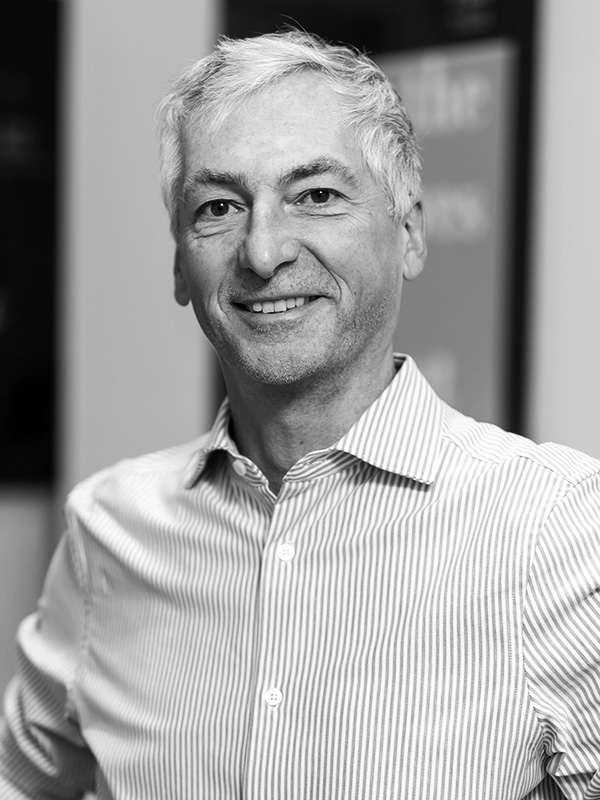 Peter Sempelmann, Editor in Chief ACROSS