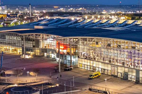 Braehead Shopping Center on the south bank of the River Clyde in Renfrew, Scotland /// © SGS UK Retail