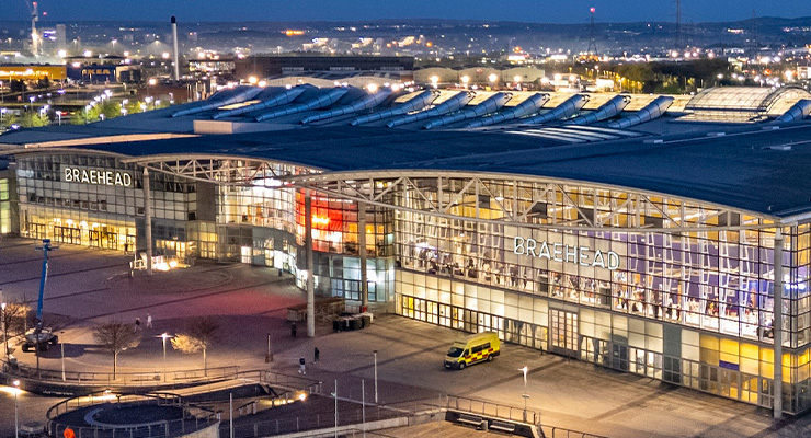 Braehead Shopping Center on the south bank of the River Clyde in Renfrew, Scotland /// © SGS UK Retail