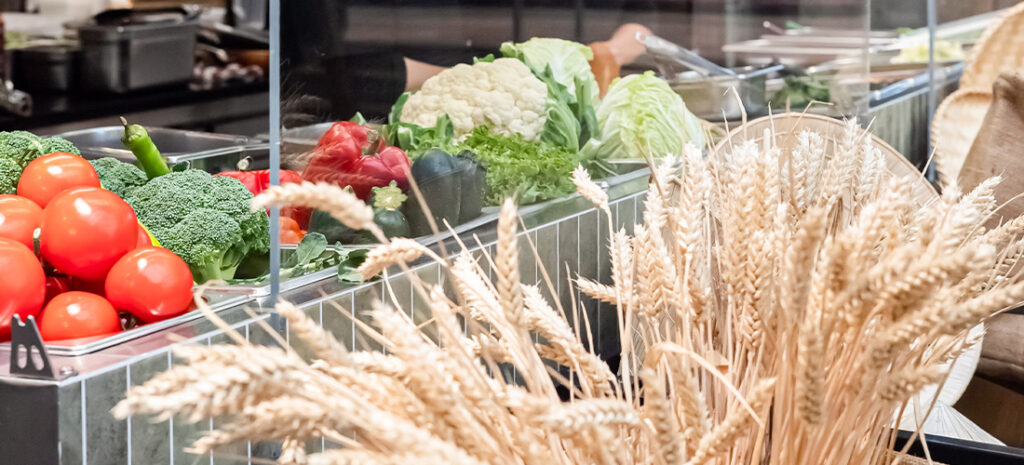 Genusswelt introduces a modern dining concept that brings together food trends from around the world under one roof. /// Credit: Breuningerland Sindelfingen