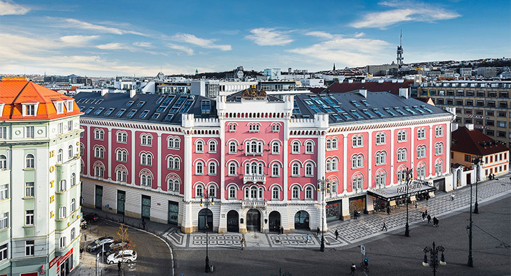 Palladium shopping center in Prague, Czech Republic /// © Union Investment Real Estate GmbH