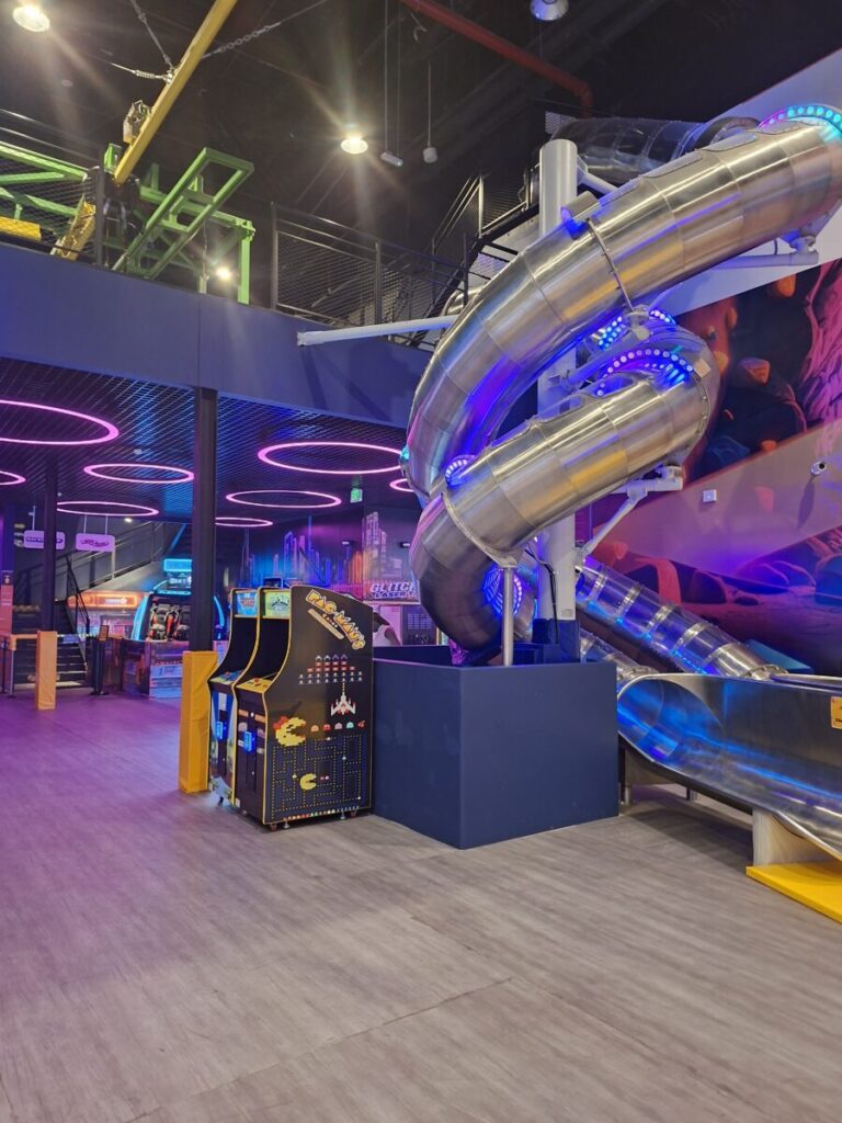 At Glitch, Al Ghurair Centre | © ACROOS Peter Sempelmann