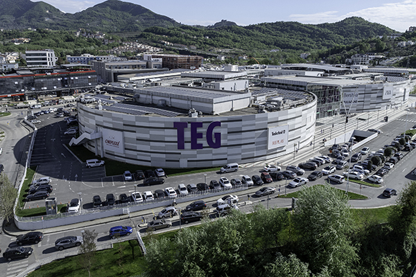 TEG Shopping Center Albania | © ACREM