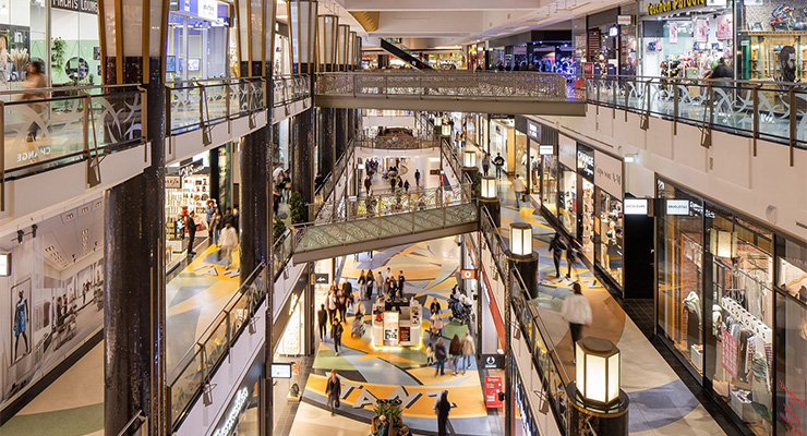 On the 11th of December, Bershka reopened its store at ALEXA at Alexanderplatz following extensive refurbishment works /// © Sonae Sierra