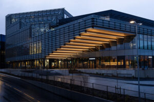 Stunning exterior of the country's largest shopping center, Lagunen II in Bergen, Norway /// © Elisabeth Heier