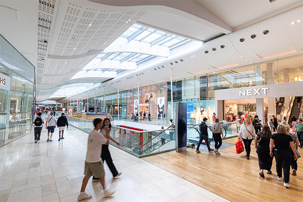 Derbion shopping center in Derby, UK /// © Derbion